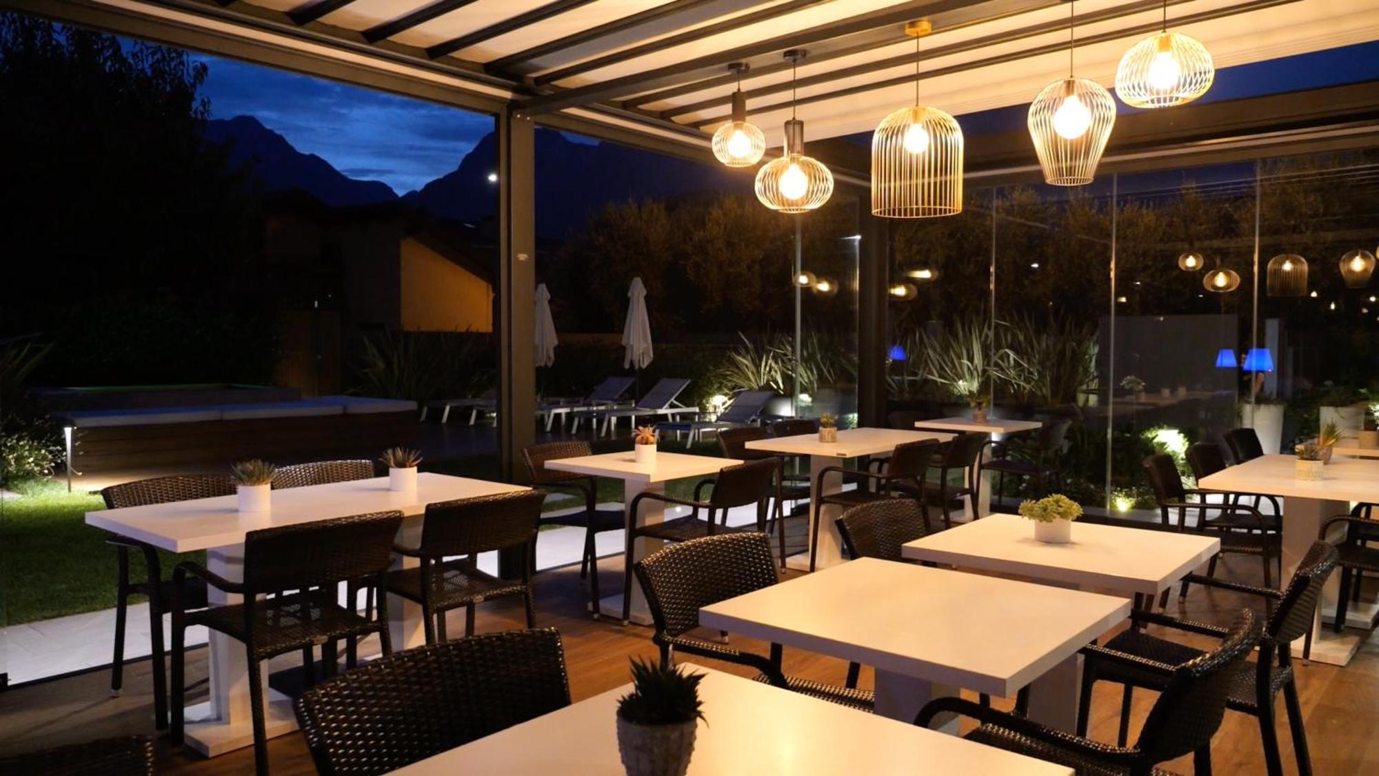 Hotel Villa Alberta Nago-Torbole Luaran gambar