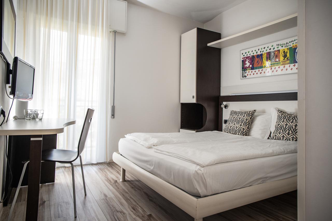 Hotel Villa Alberta Nago-Torbole Luaran gambar